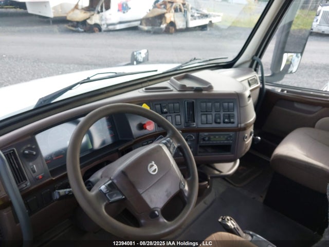 4V4NC9EGXFN189179 Volvo d13