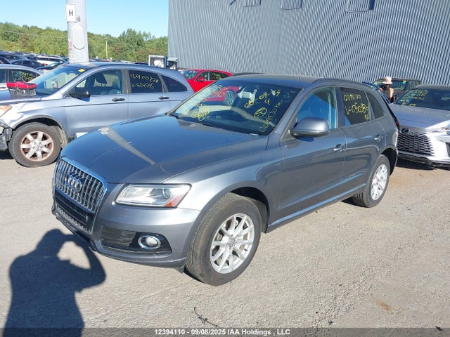 Audi Q5 2014 WA1CFCFP2EA050380 Image 2