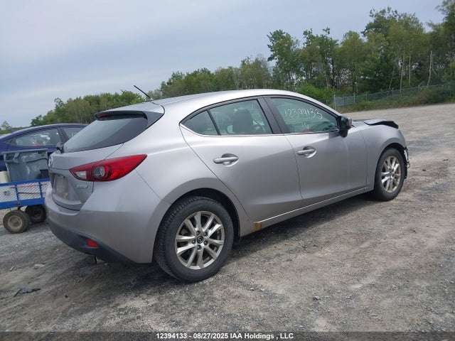 3MZBM1L77GM289149 Mazda pe