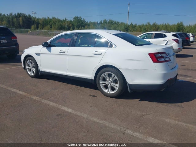 Ford Taurus 2015 1FAHP2D84FG138110 Image 3