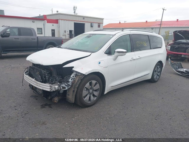 2C4RC1N75HR693871 Chrysler 2017