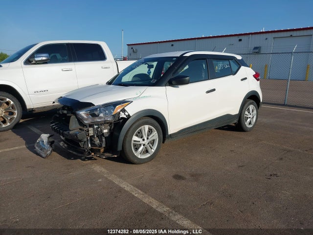 Nissan Kicks 2019 3N1CP5CU4KL555210 Image 2
