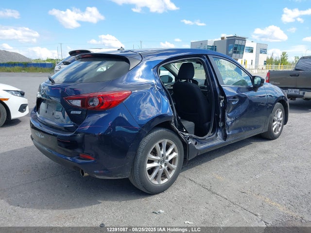 3MZBN1L73JM241393 Mazda pe