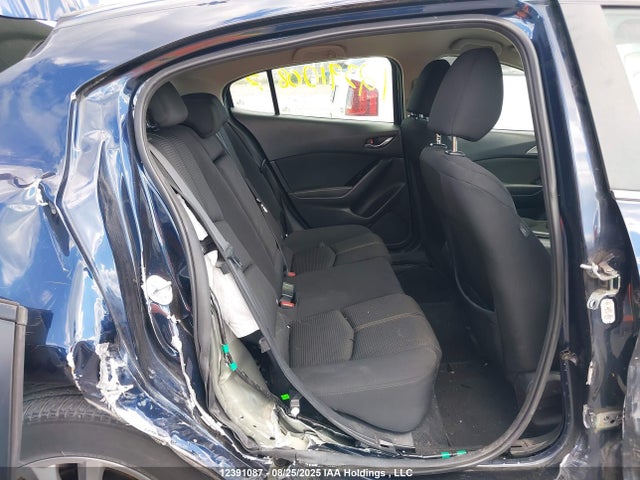 3MZBN1L73JM241393 Mazda pe
