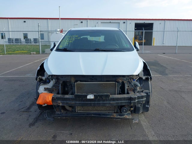 KMHCT5AE6HU353001 Hyundai ACCENT L