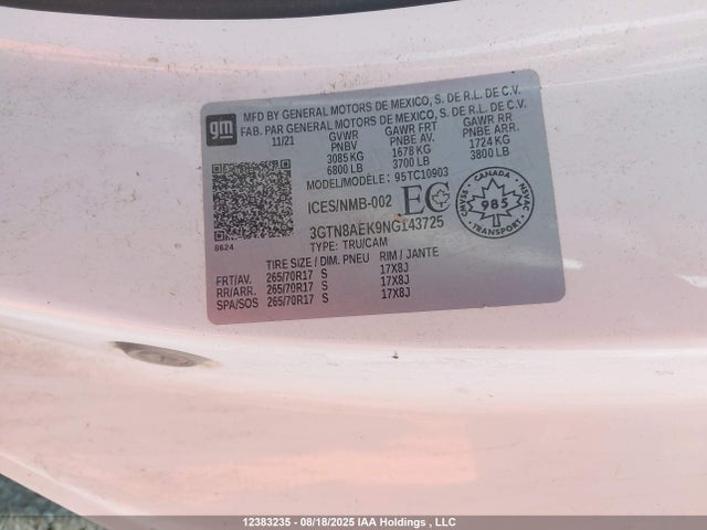 3GTN8AEK9NG143725 GMC l3b