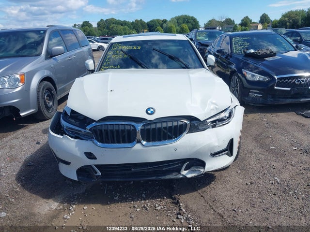 3MW5R7J01M8B55314 BMW 330XI