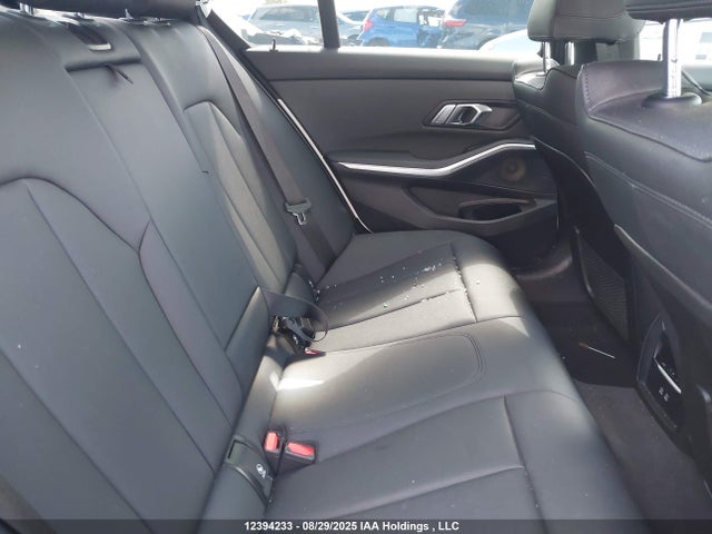 3MW5R7J01M8B55314 BMW 330XI