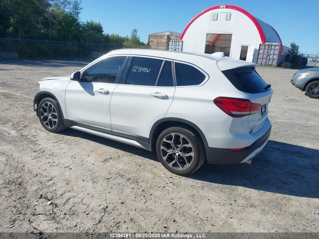 BMW X1 2021 WBXJG9C03M5T46247 Image 3