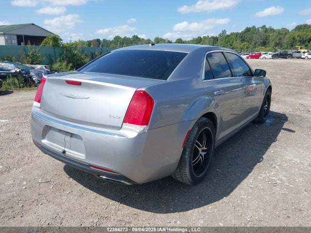 2C3CCAAG3FH749759 Chrysler 300