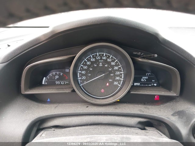 JM1BN1L77J1170473 Mazda pe