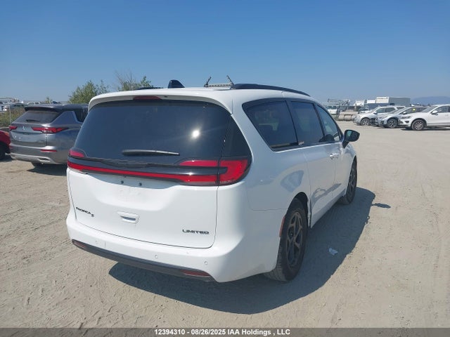 Chrysler 2025 2025 2C4RC1GG4SR602108 Image 4