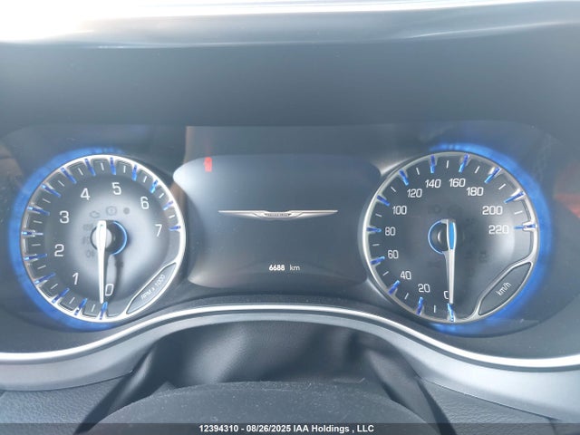 Chrysler 2025 2025 2C4RC1GG4SR602108 Image 7