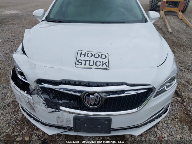 1G4ZS5SS2HU139026 Buick lgx -di: direct injection - vvt: variable valve timing - alum - gen 2