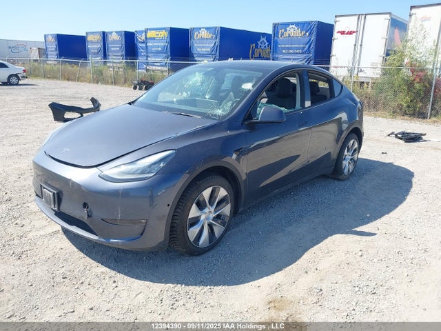 7SAYGDEE0NF439690 Tesla Model Y