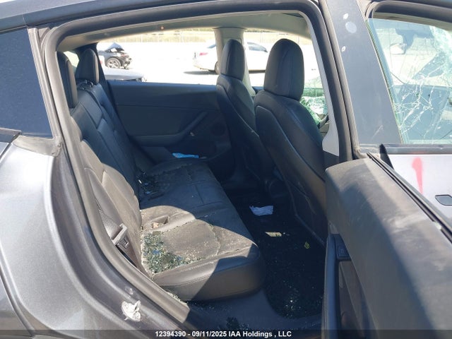 7SAYGDEE0NF439690 Tesla Model Y