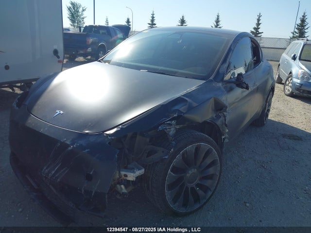 7SAYGDEF5NF516885 Tesla Model Y