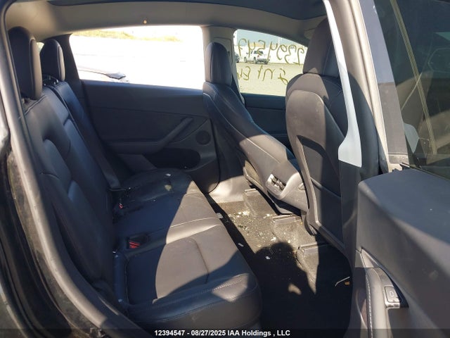 7SAYGDEF5NF516885 Tesla Model Y