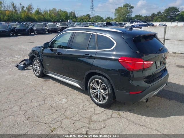 BMW X1 2017 WBXHT3C34H5F81346 Image 3