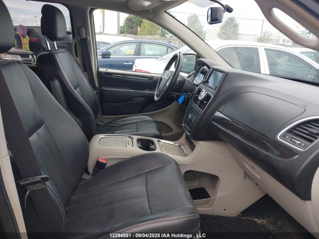 2C4RC1CG6GR285428 Chrysler Town and Country