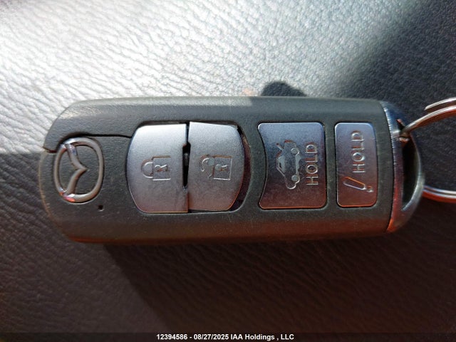 JM1BM1U79F1256120 Mazda pe