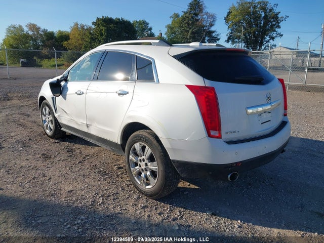 Cadillac lfx - sidi, vvt, e85 max, alum 2015 3GYFNEE31FS615468 Image 3