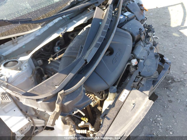 KIA 2014 2014 KNAFX4A85E5246664 Image 10