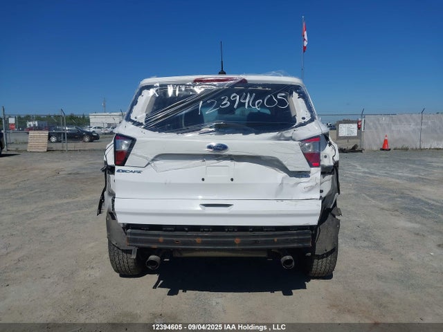 1FMCU9G95HUA06869 Ford Escape