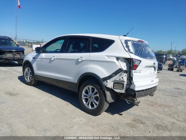 1FMCU9G95HUA06869 Ford Escape