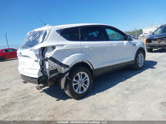1FMCU9G95HUA06869 Ford Escape