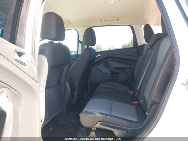1FMCU9G95HUA06869 Ford Escape