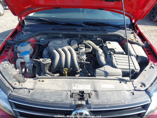 3VW2K7AJ5FM221342 Volkswagen 2015
