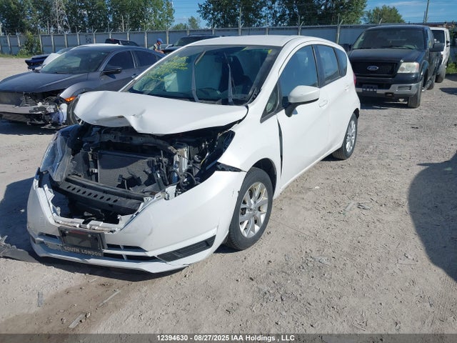 Nissan VERSA NOTE 2017 3N1CE2CP1HL373326 Image 2