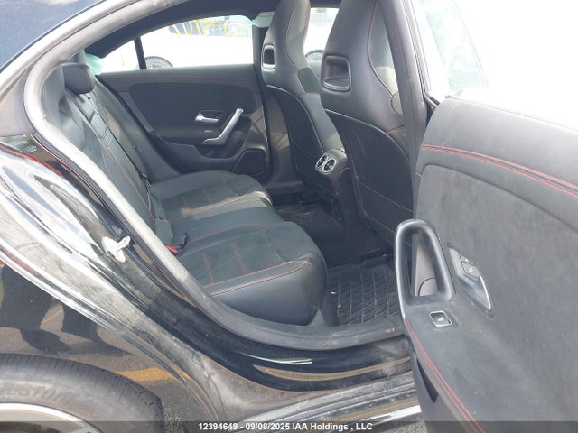 W1K5J4HB9NN317064 Mercedes-Benz m260