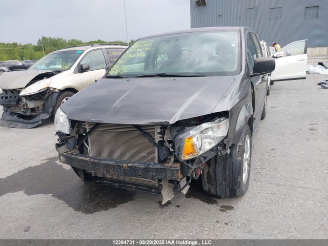 Dodge 2017 2017 2C4RDGBG9HR875786 Image 13