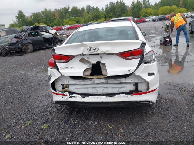 5NPD74LF9HH055825 Hyundai 2017