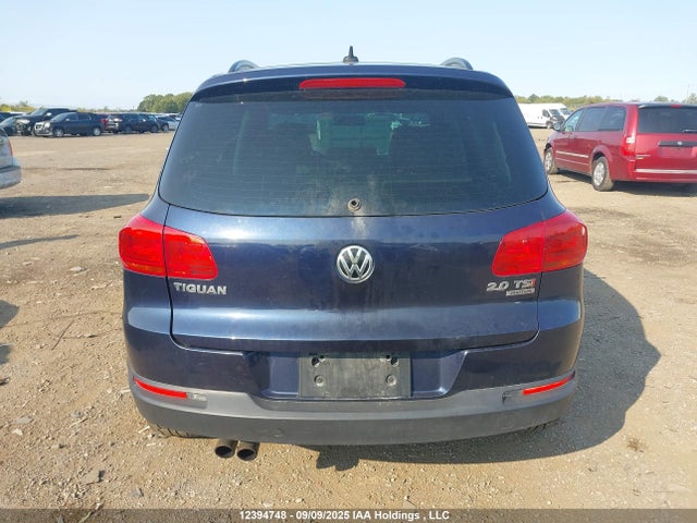 WVGJV7AX0FW533560 Volkswagen Tiguan