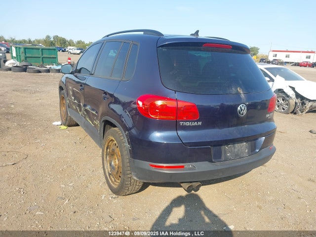 WVGJV7AX0FW533560 Volkswagen Tiguan