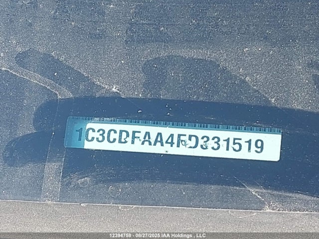 1C3CDFAA4FD331519 Dodge 2015