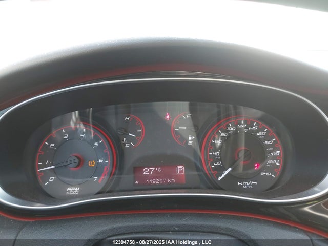 1C3CDFAA4FD331519 Dodge 2015