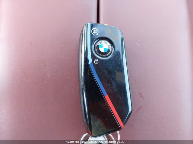 BMW Ix 2023 WB533CF02PCL26366 Image 11