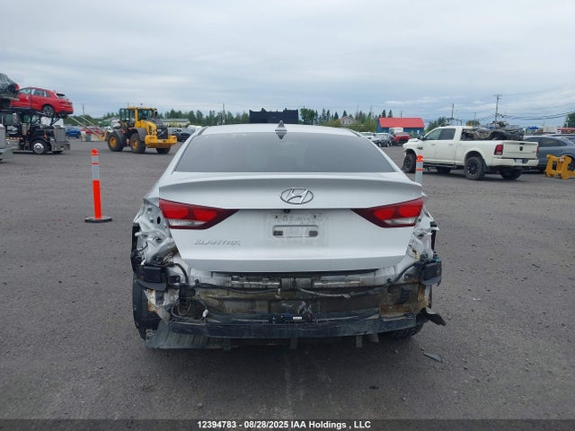 KMHD84LFXHU193372 Hyundai Elantra