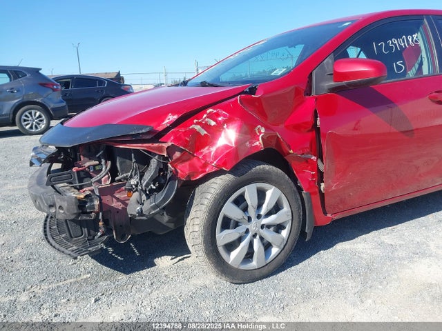 2T1BURHE8FC324572 Toyota COROLLA LE