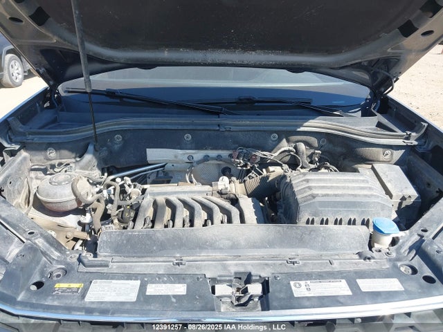 Volkswagen 2018 2018 1V2NR2CA6JC589128 Image 10