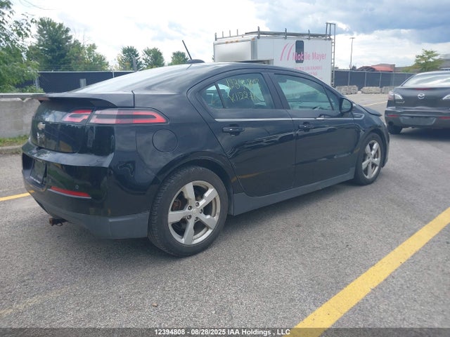 Chevrolet luu - ffv, e-flex, fam 0 2015 1G1RA6E41FU112271 Image 4