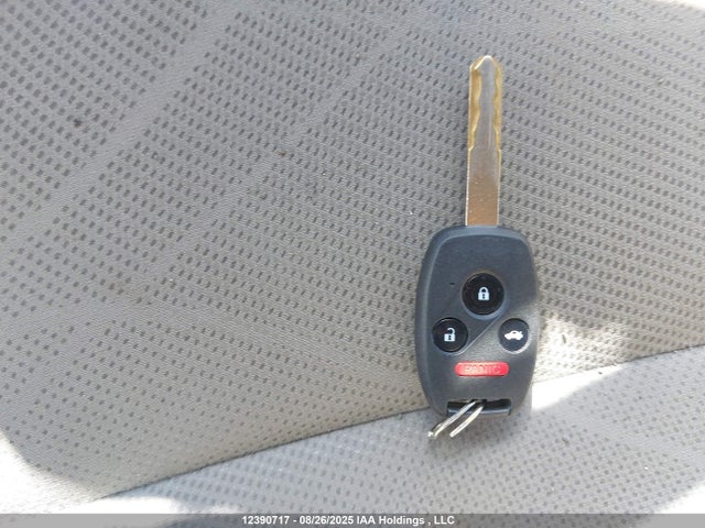 Продажа на аукционе авто 2012 Honda Civic Lx, vin: 2HGFB2F49CH117510, номер лота: 12390717