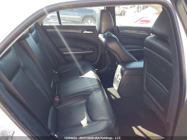 2C3CCADG6NH256507 Chrysler 300