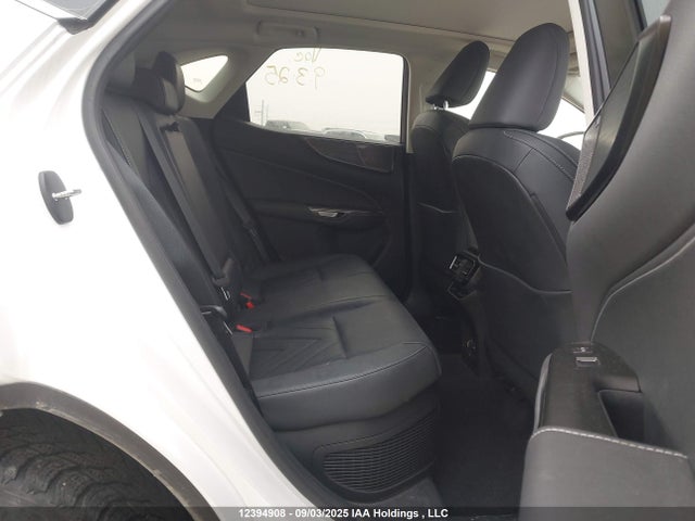 Lexus a25a-fxs, 5nm+4nm 2022 2T2GKCEZ5NC002403 Image 8
