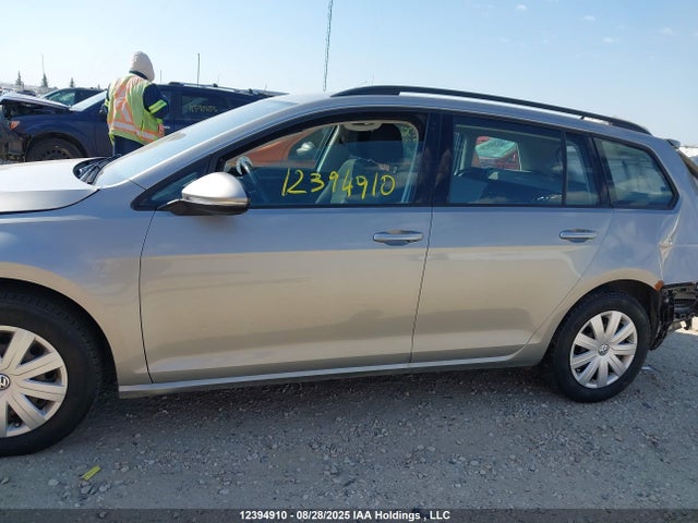 3VW117AU5JM765440 Volkswagen GOLF SPORTWAGEN