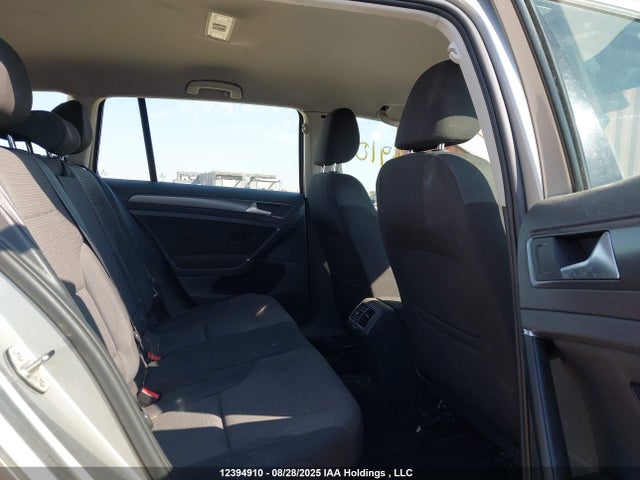 3VW117AU5JM765440 Volkswagen GOLF SPORTWAGEN